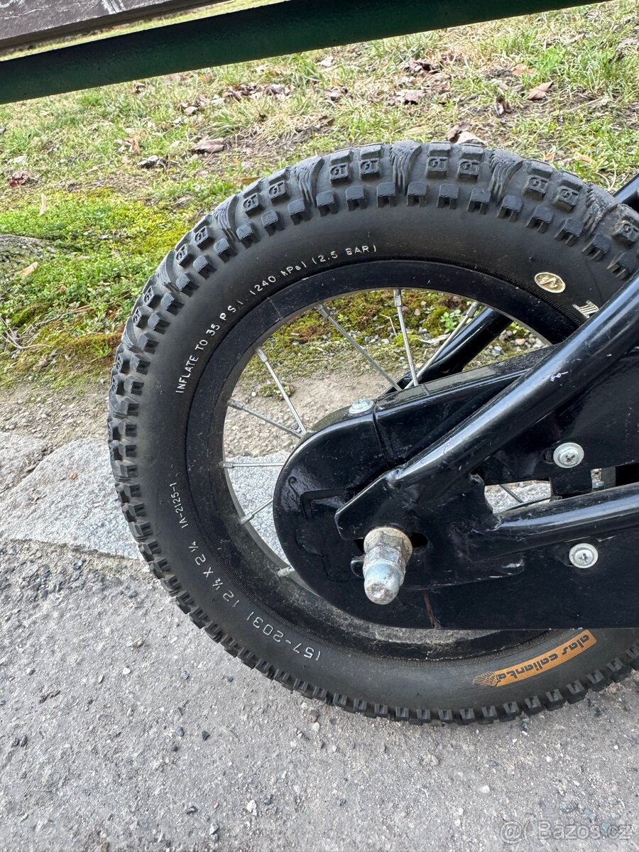 Dětske kolo 12 +pomocná kolečka - 2