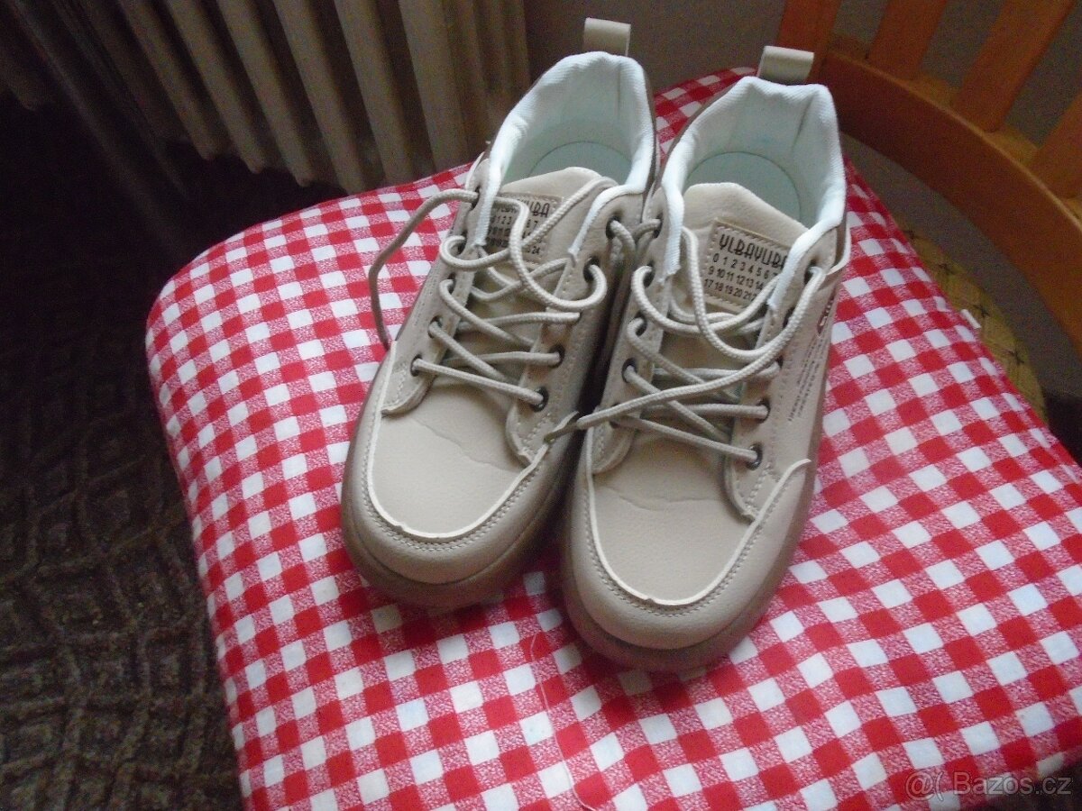 Dámská nová obuv vel.38/5 - 2