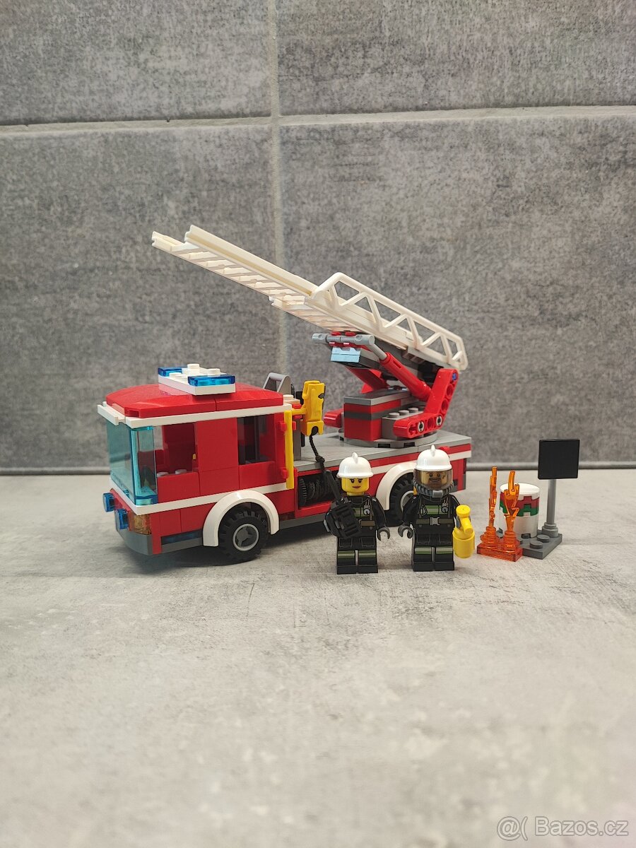 Lego City 60107 - Hasičské auto - 2