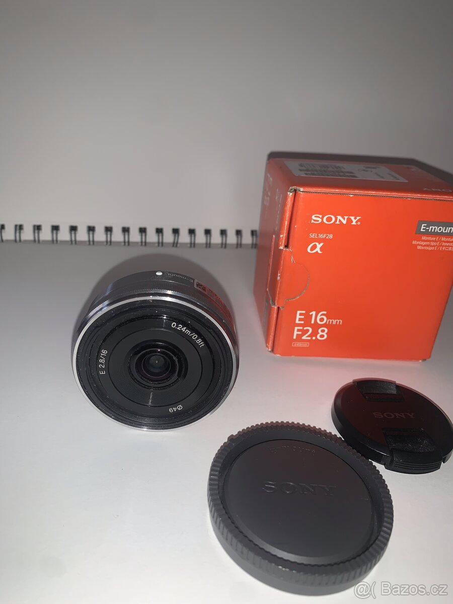 objektiv Sony E 16 mm, F2.8 - 2