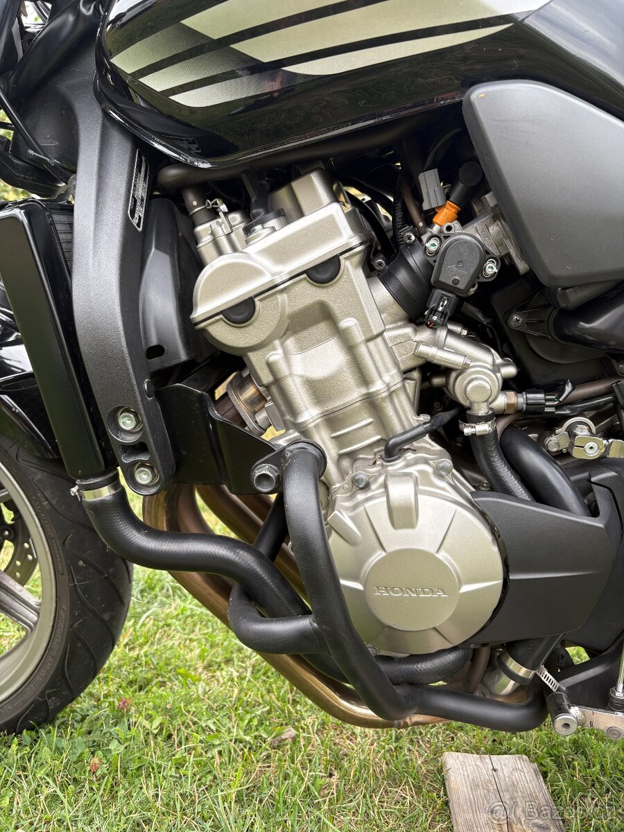 Honda CBF 600 N - 2