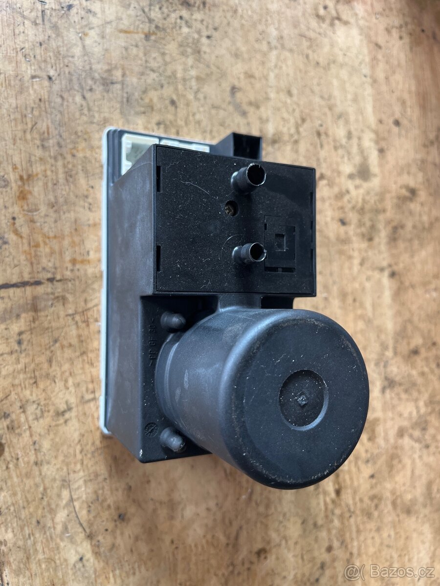 Motor podtlaku - 2