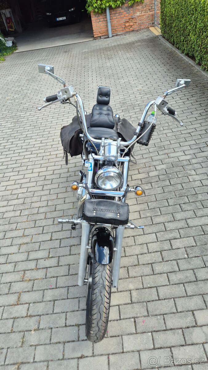 SUZUKI VS 1400 - 2