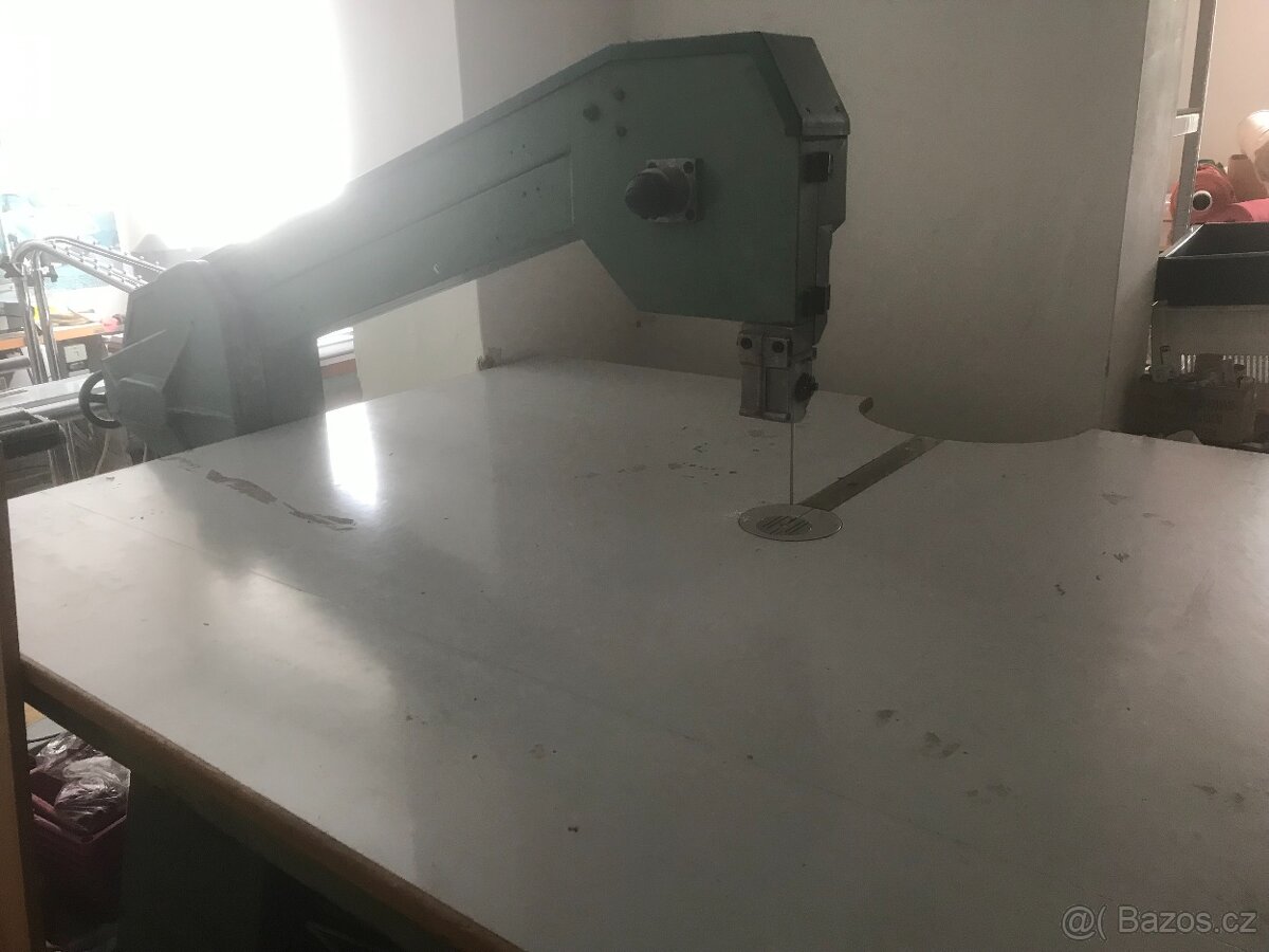 Prodám textilní pásovou pilu - 2