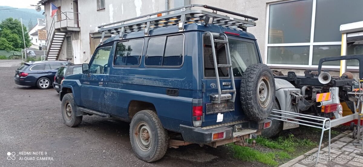 Toyota HZJ 78
