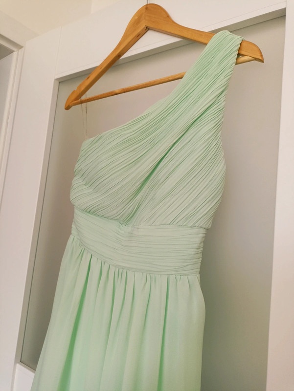 Slavnostní šaty vel. M - 2