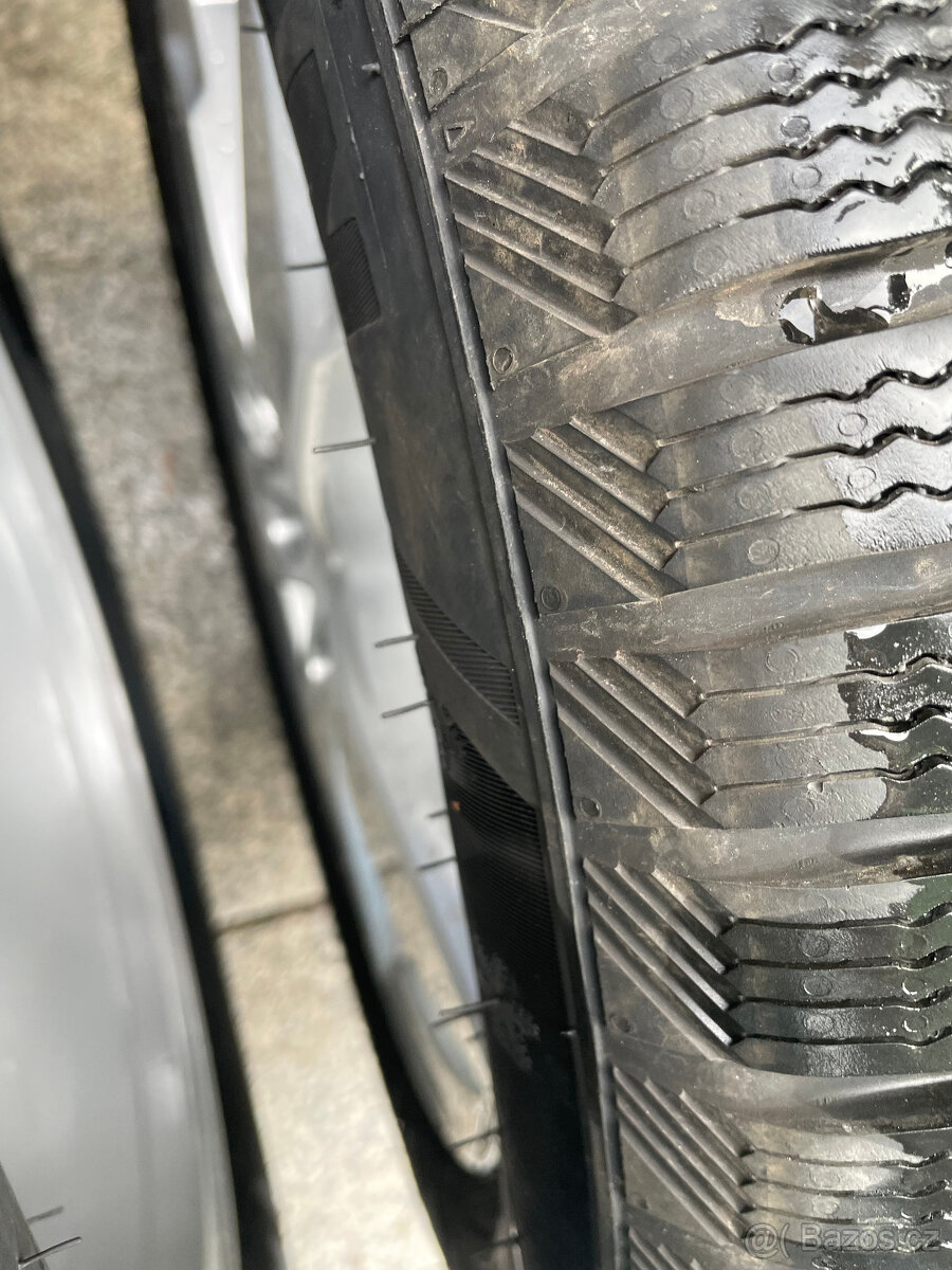 Nové alu disky a zimní pneu R17 - 2