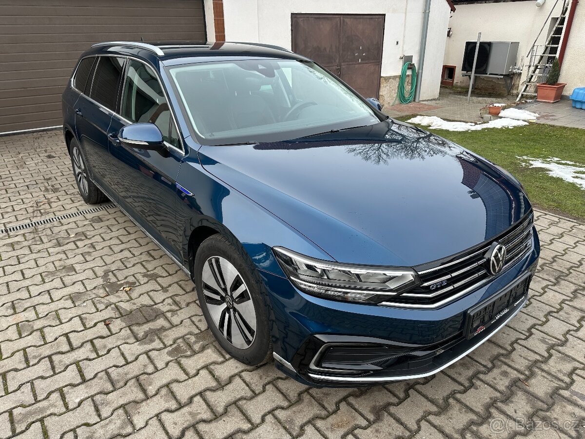 VW PASSAT HYBRID 1,4 GTE DSG , DPH, Virtuální cocpit - 2