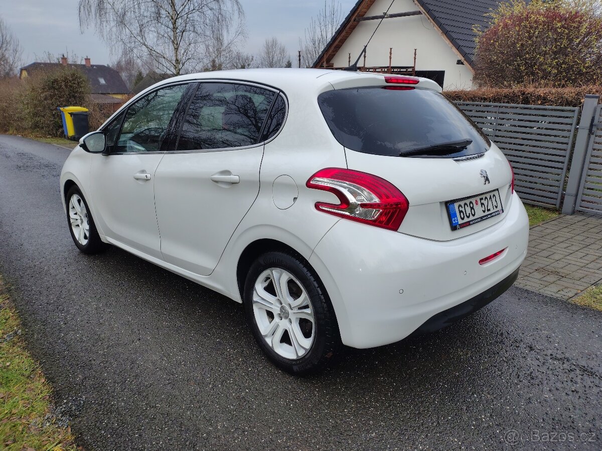 Peugeot 208, 1.6 120 k - 2