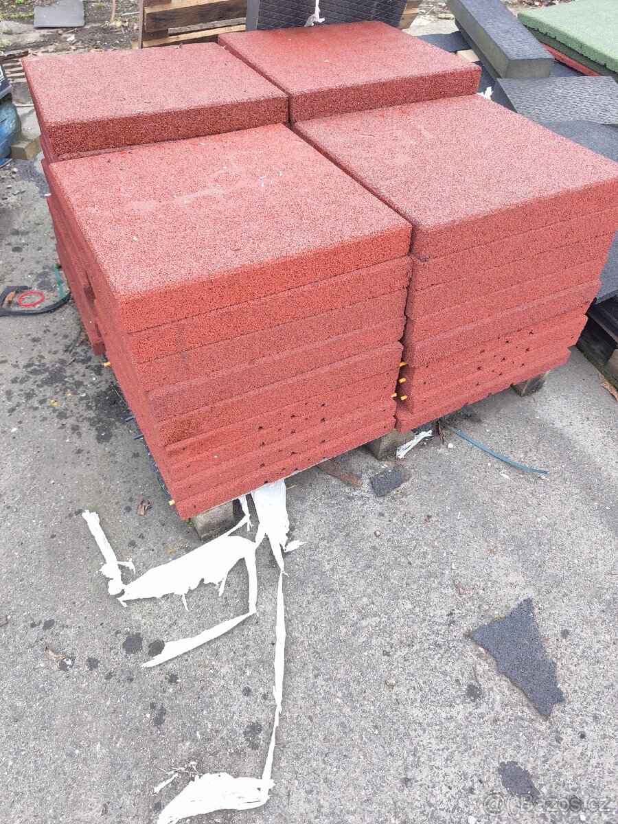 Gumová podlaha, pryžové desky,fitnes podlaha - 2