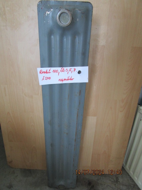 Nepoužité radiátory deskové. - 2