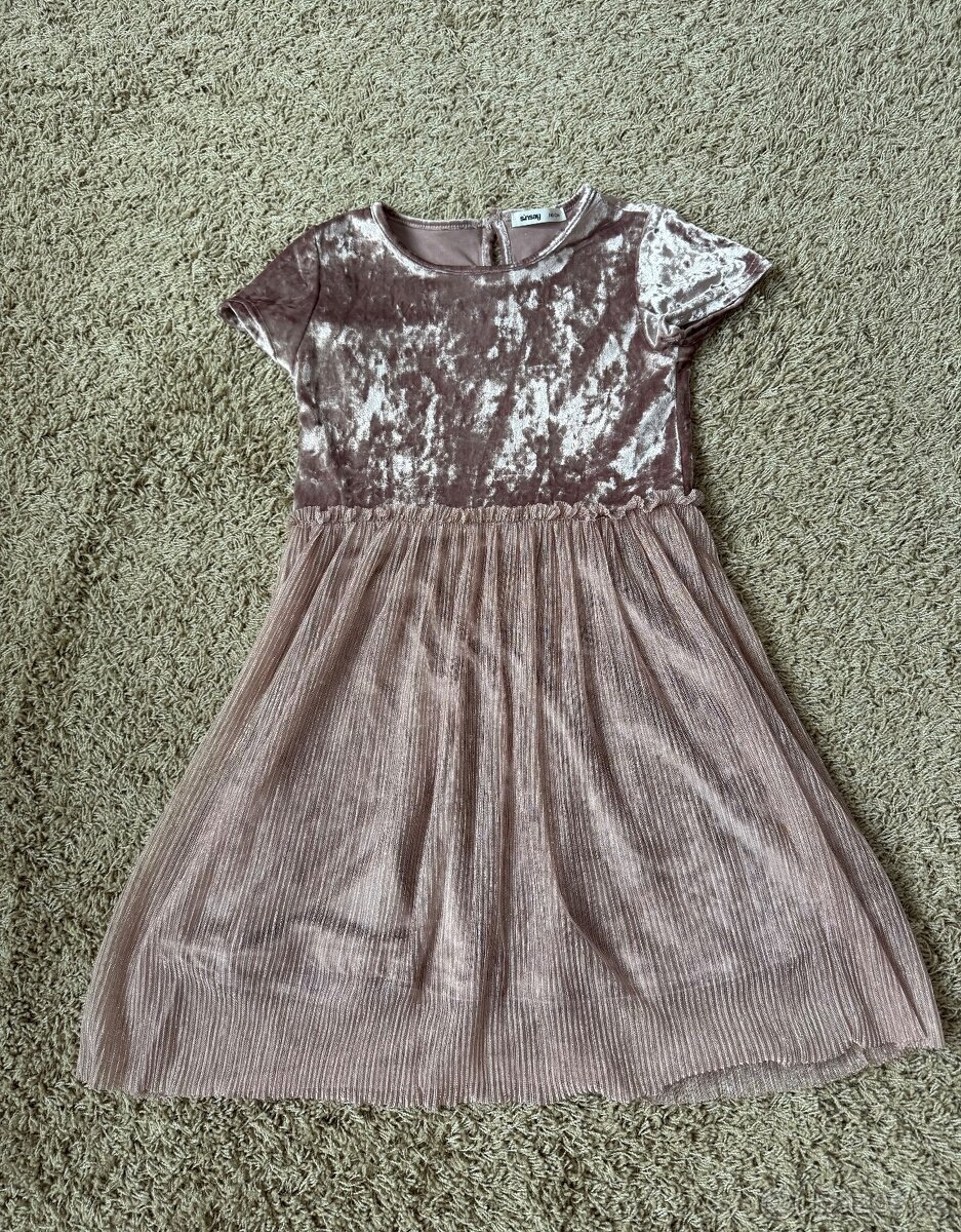 Mix 18.ks oblečení dívka vel. 134/140 - 2