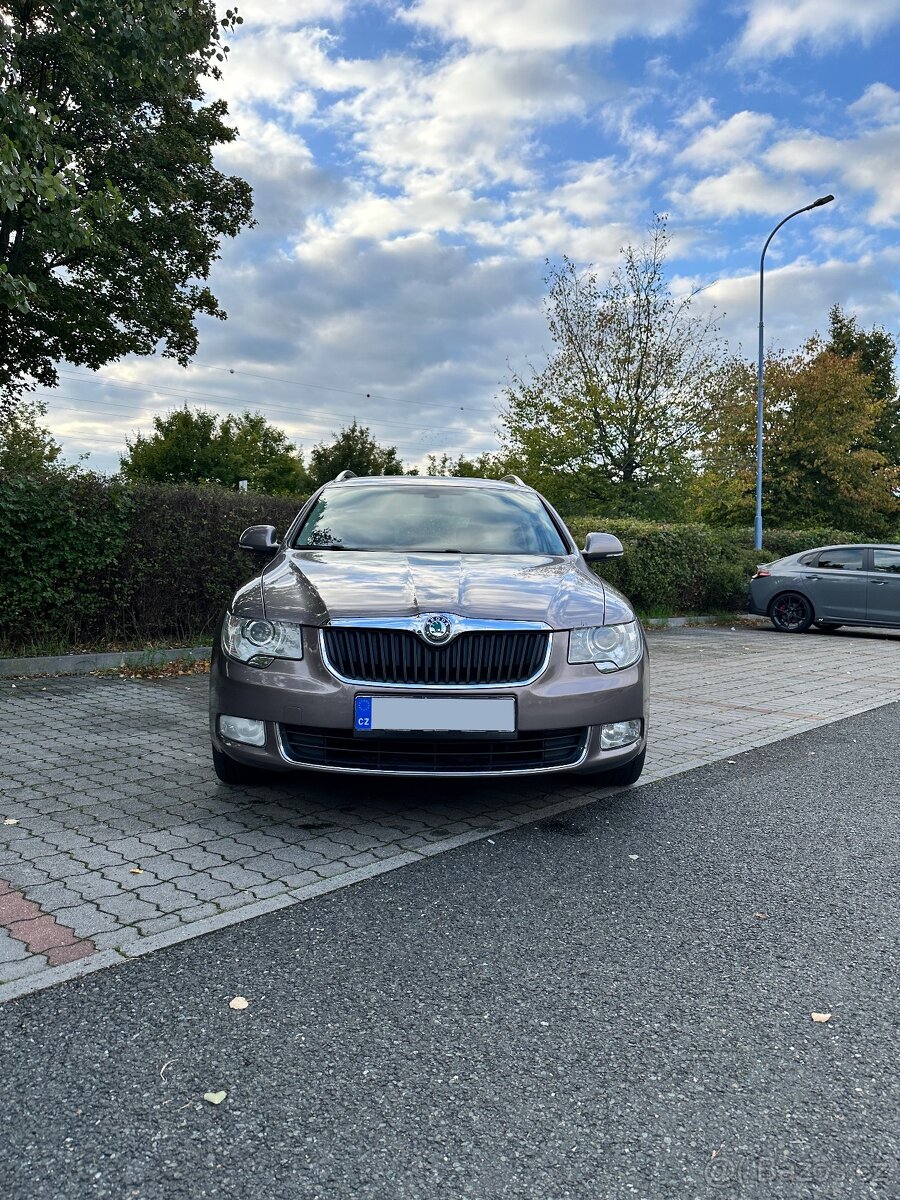 Škoda Superb II 2.0 TDI (2010) - 2