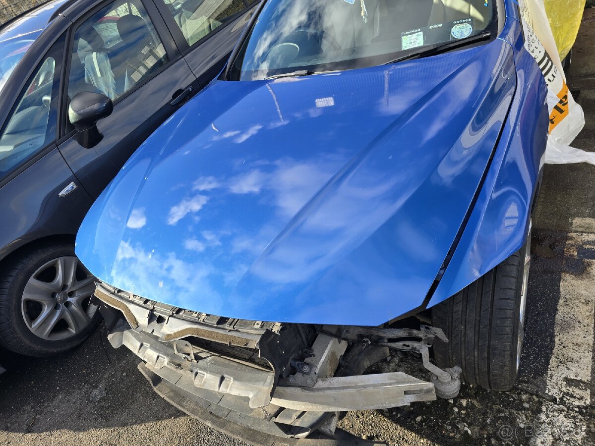 Kapota BMW F30/F31/F32/F33/F36 - 2