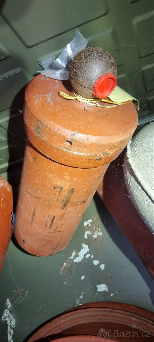 Mailer na Tatra 148 - 2