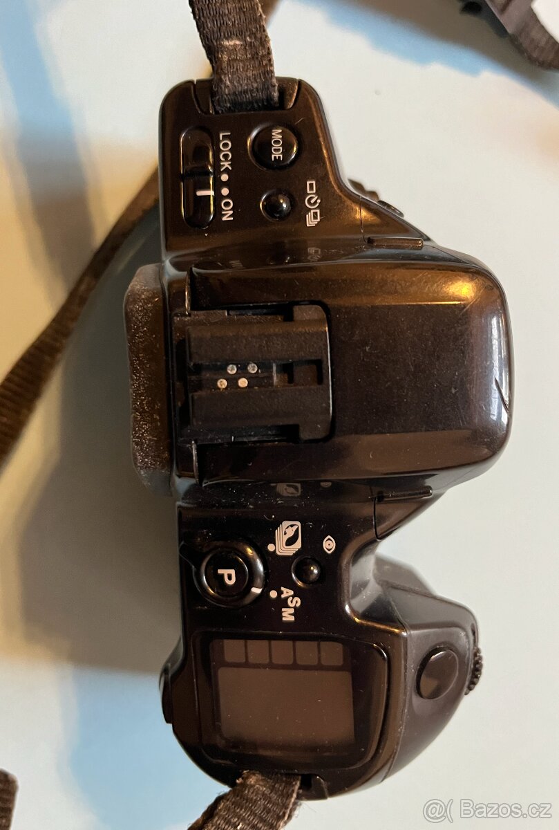 Minolta Dynax 500si 35mm zrcadlovka na film - 2