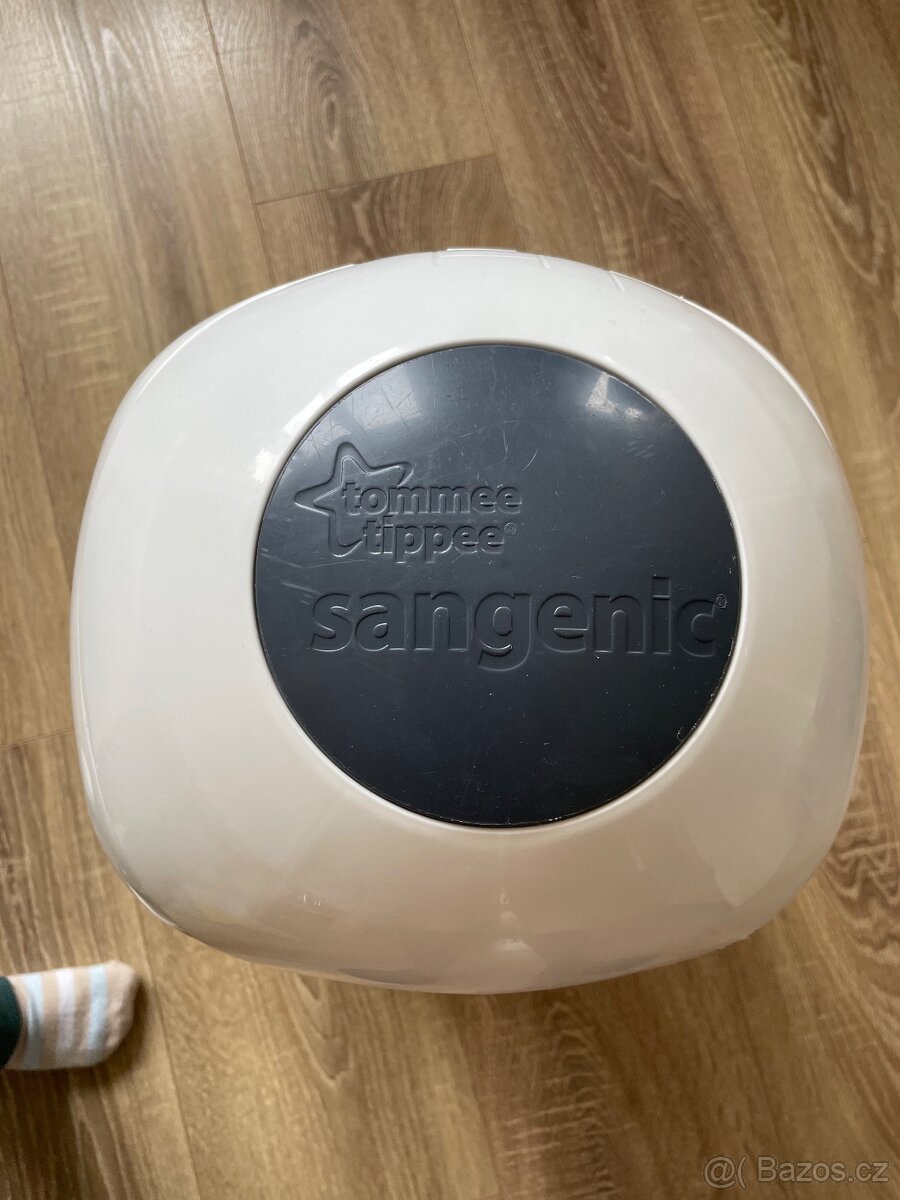 Koš na pleny tommee tippee sangenic - 2