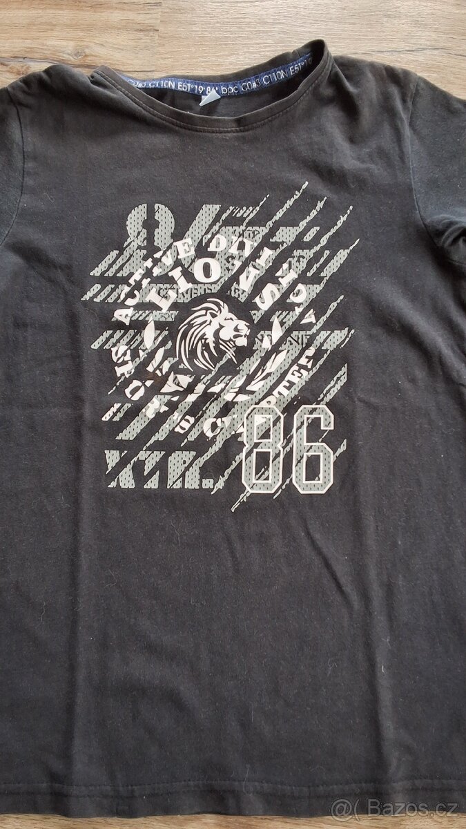 Chlapecká trička 140/146 - 2