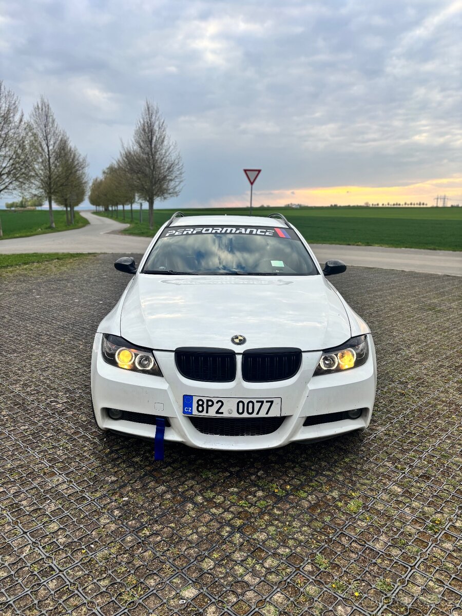 BMW E91 320D - 2