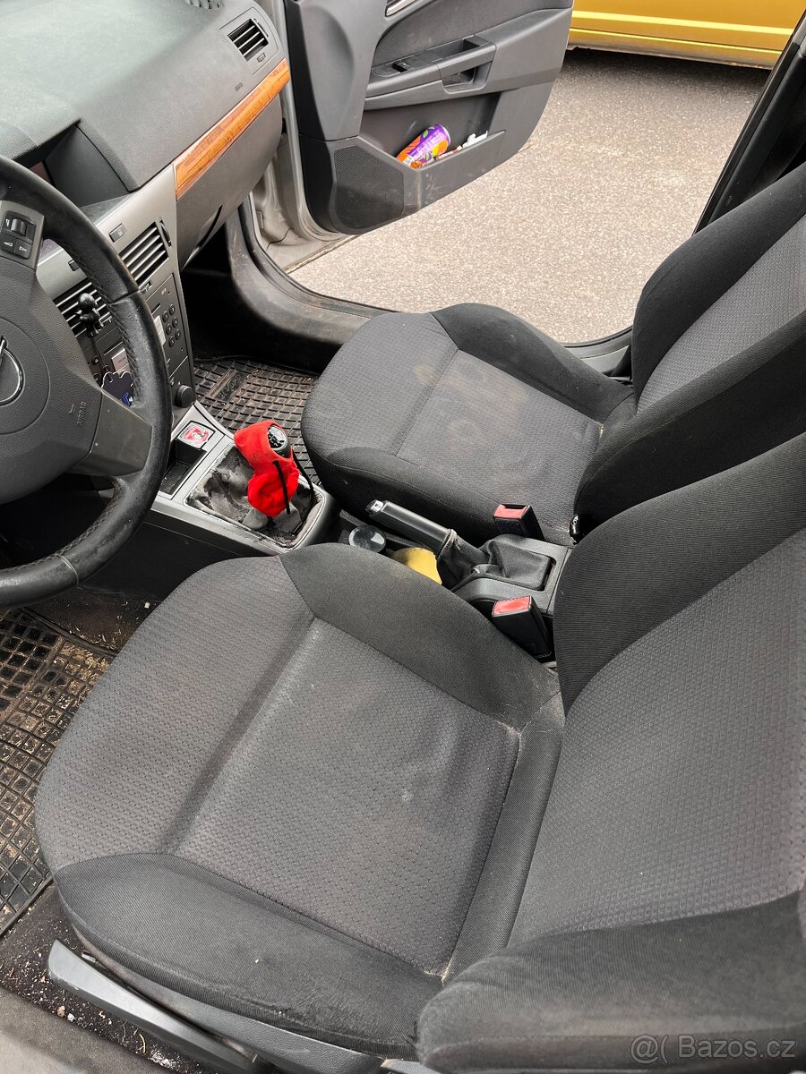 Opel Astra - 2