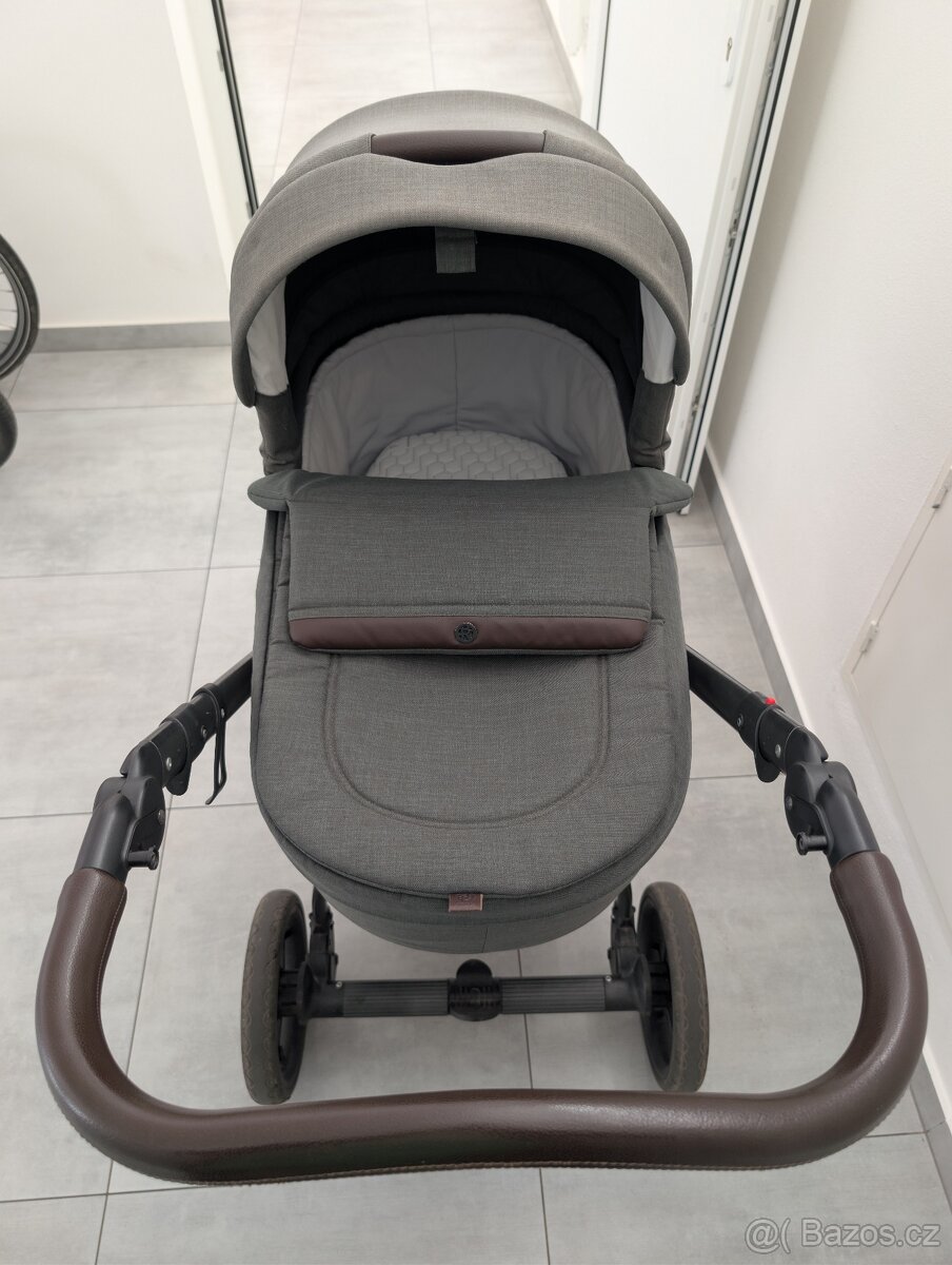 Kočárek Roan Bloom - 2