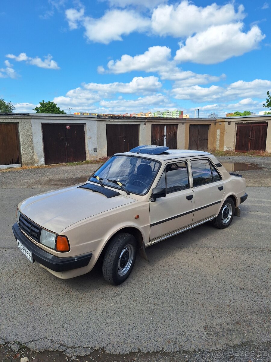 Škoda 120 L - 2