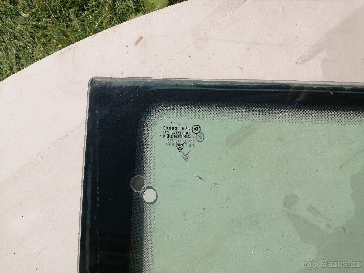 PZ okno na citroen saxo třidveřak - 2