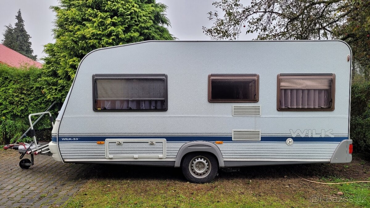 Obytný přívěs karavan WILK - S3 (510) pro 4 osoby - 2