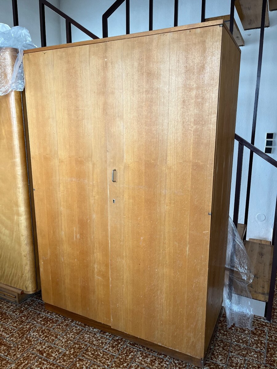 skříně - retro - 2