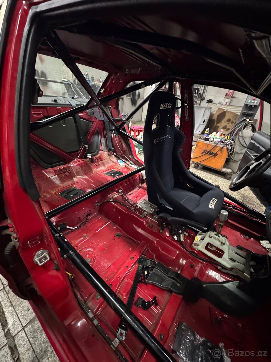 Mitsubishi lancer evo šroubovaný rám - 2