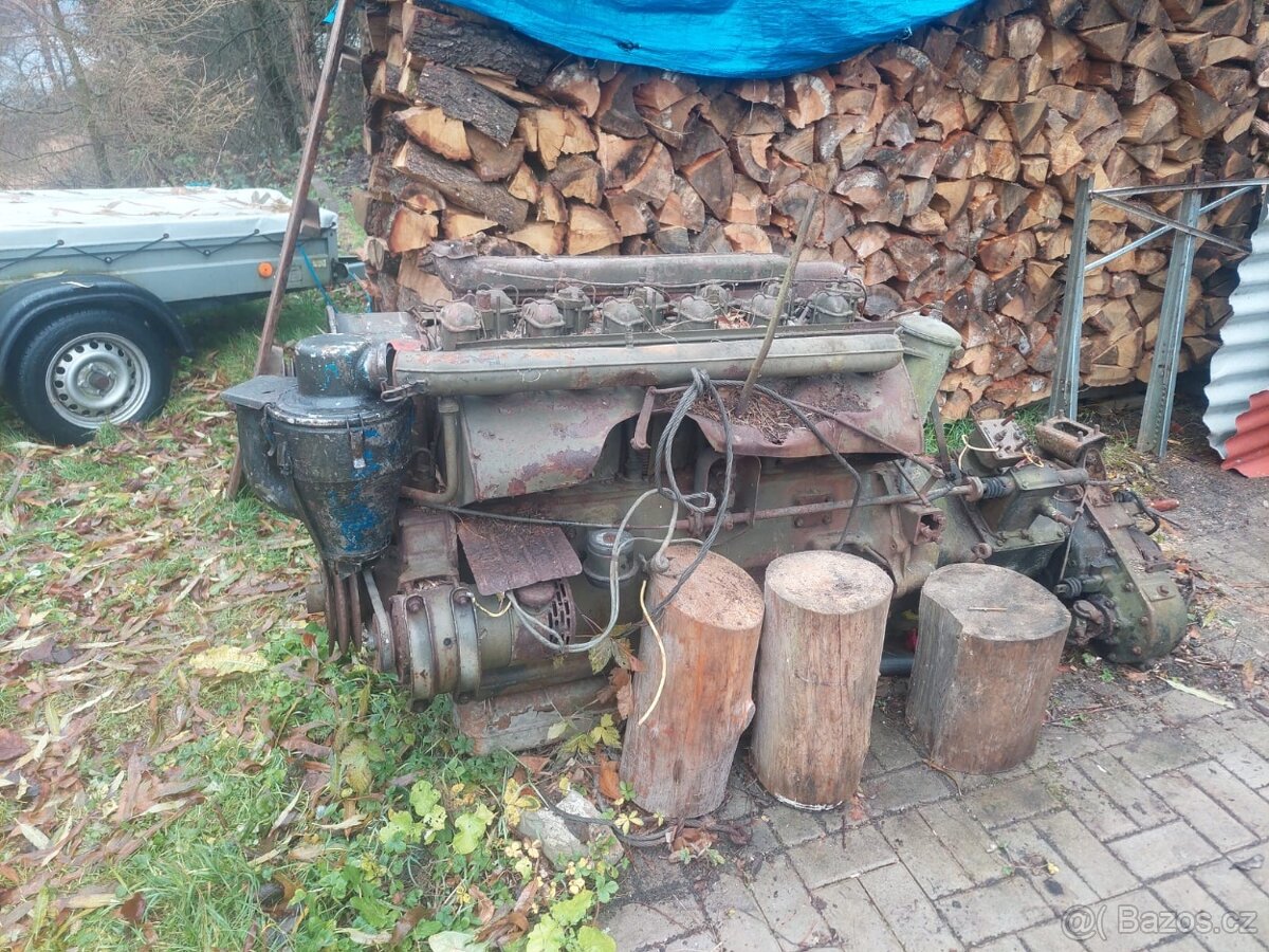 Motor s převodovkou Praha V3S - 2