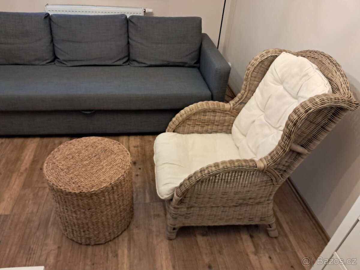 Ratanové křeslo s podnožkou - 2