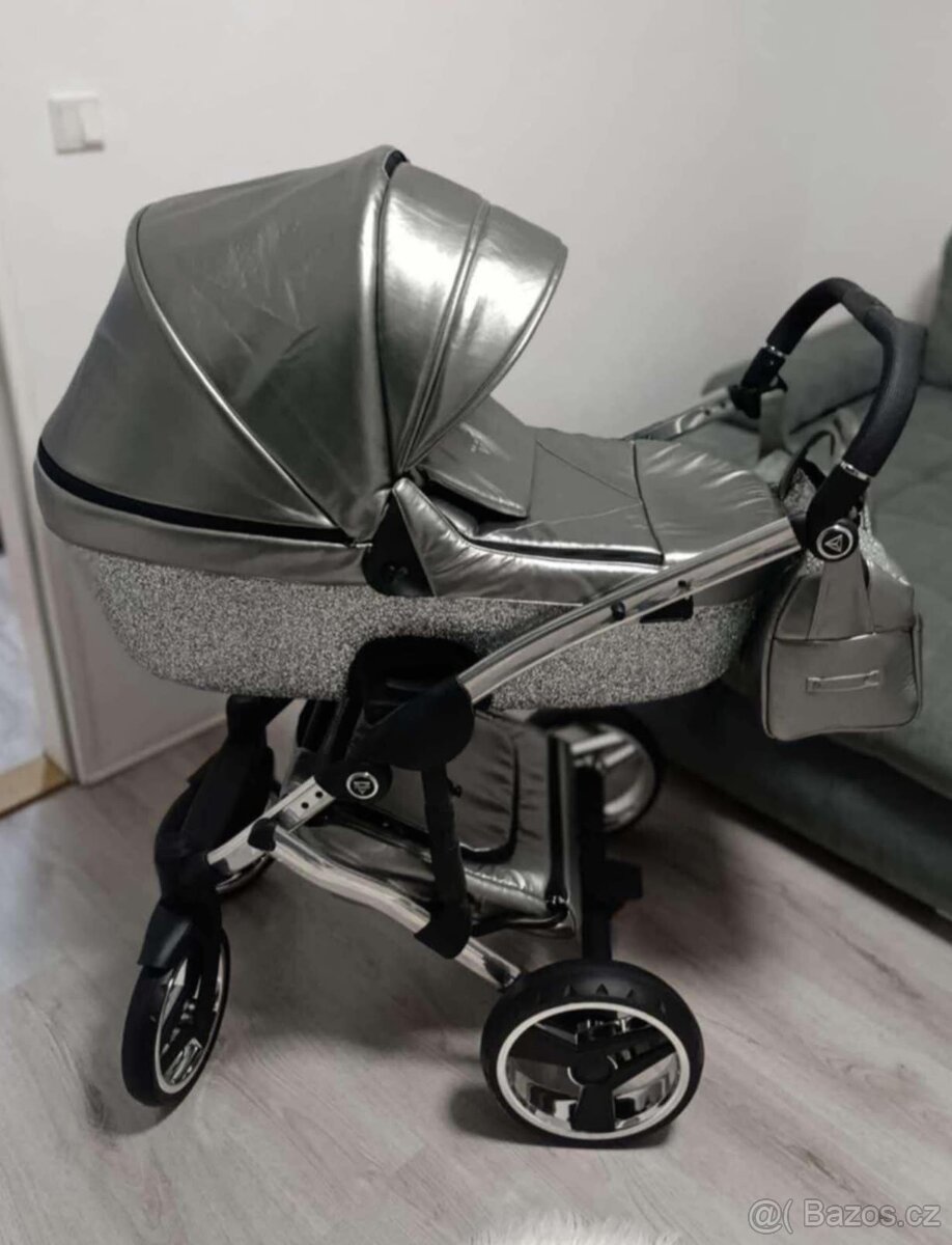 Kočárek junama glitter - 2