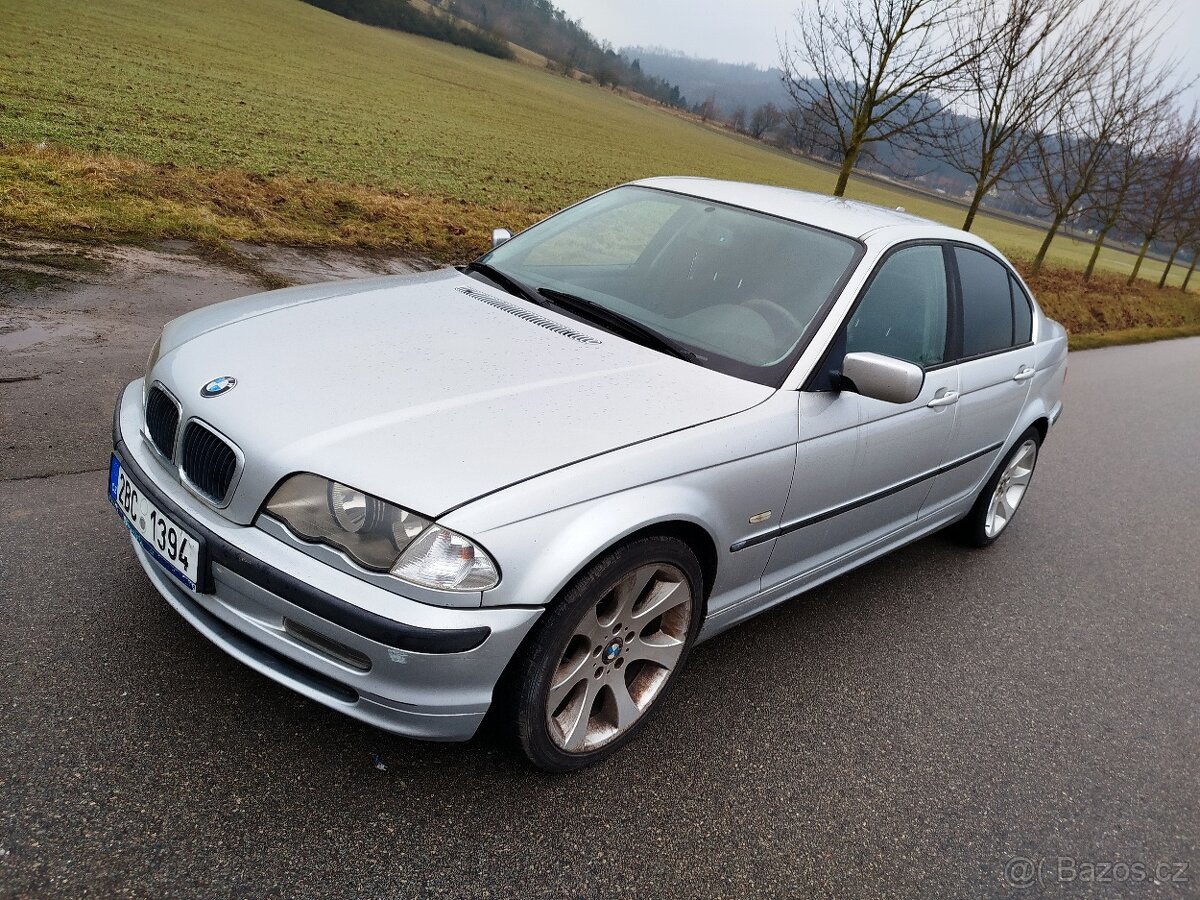 BMW E46 325i - 2