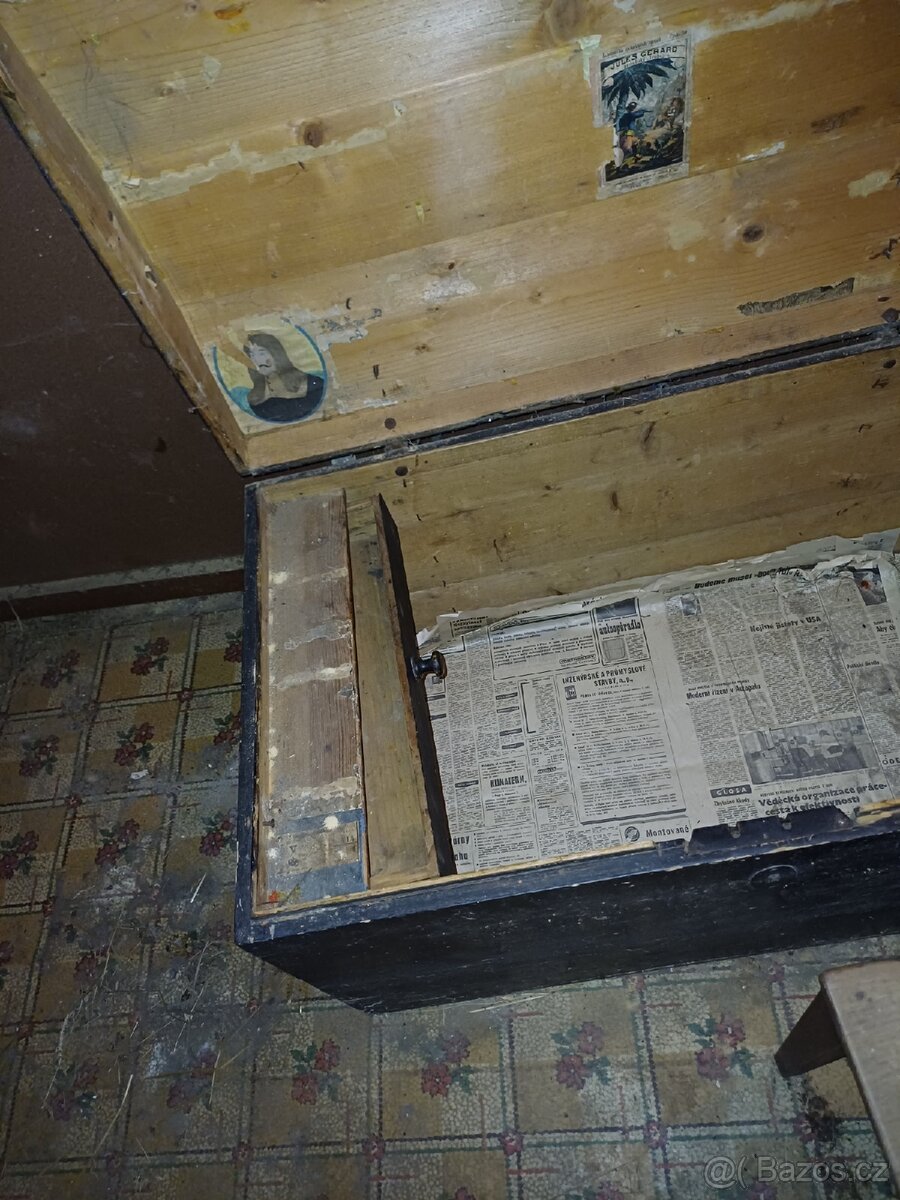 Starožitný nábytek prodám - 2