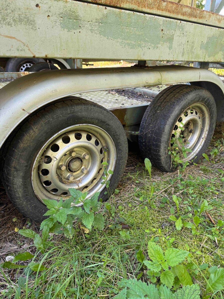 přepravník bazénů MEDD - 2