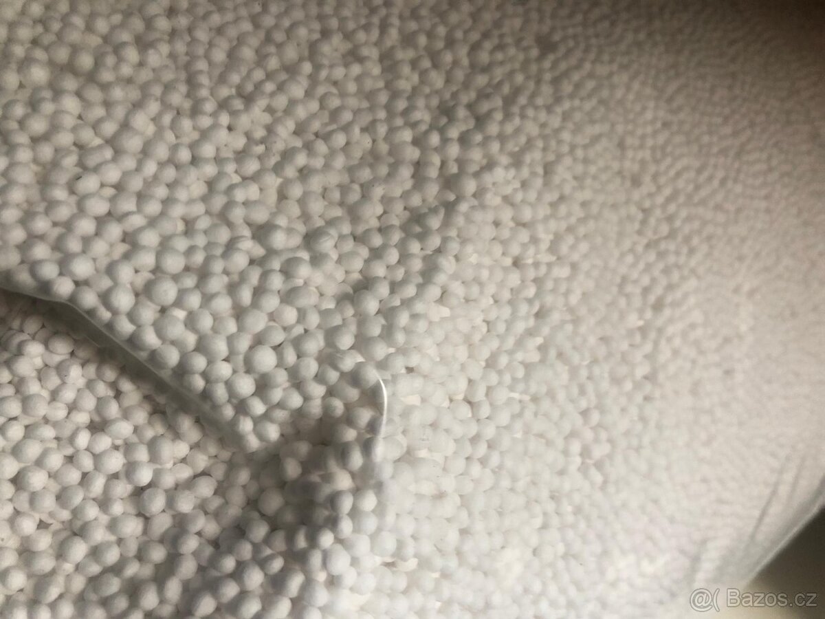 Polystyrenové kuličky cca 200 l - 2