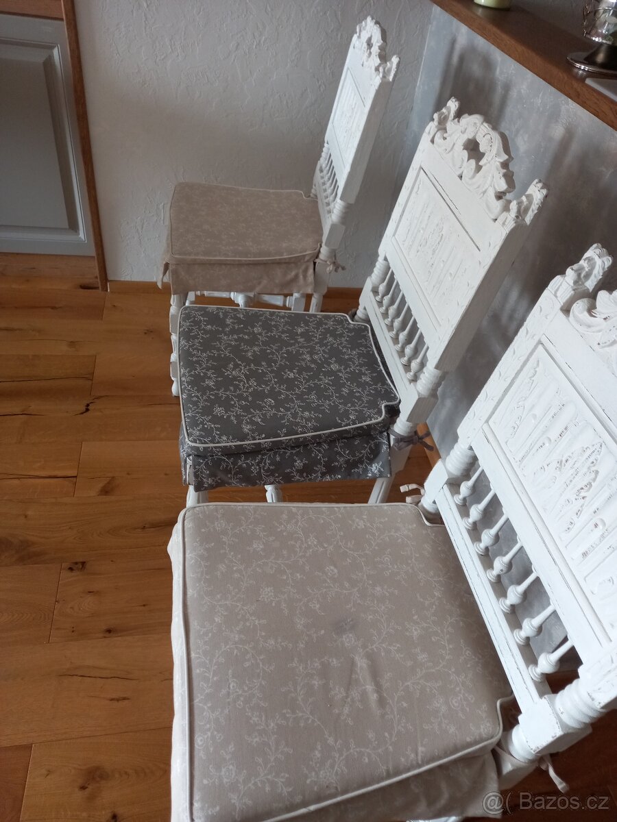 stůl a židle - 2
