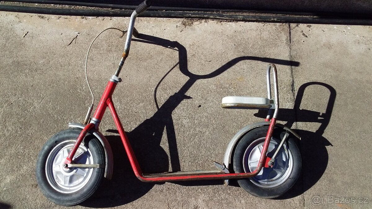 Koloběžka se sedátkem - 2