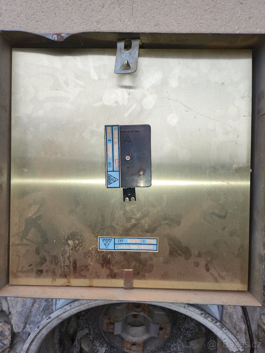 Hodiny Pragotron PS 100 - 2