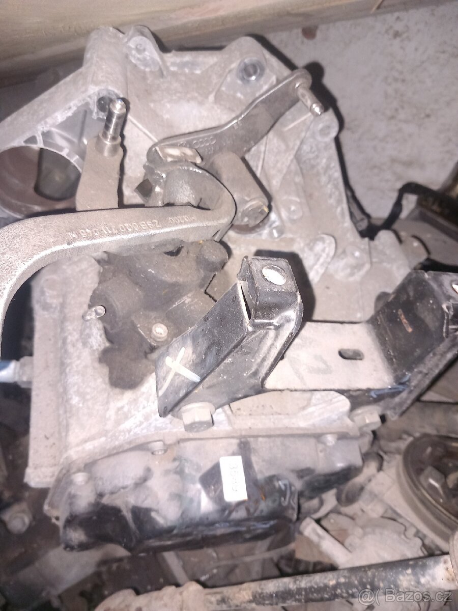 převodovka BZG a komponenty motoru - 2