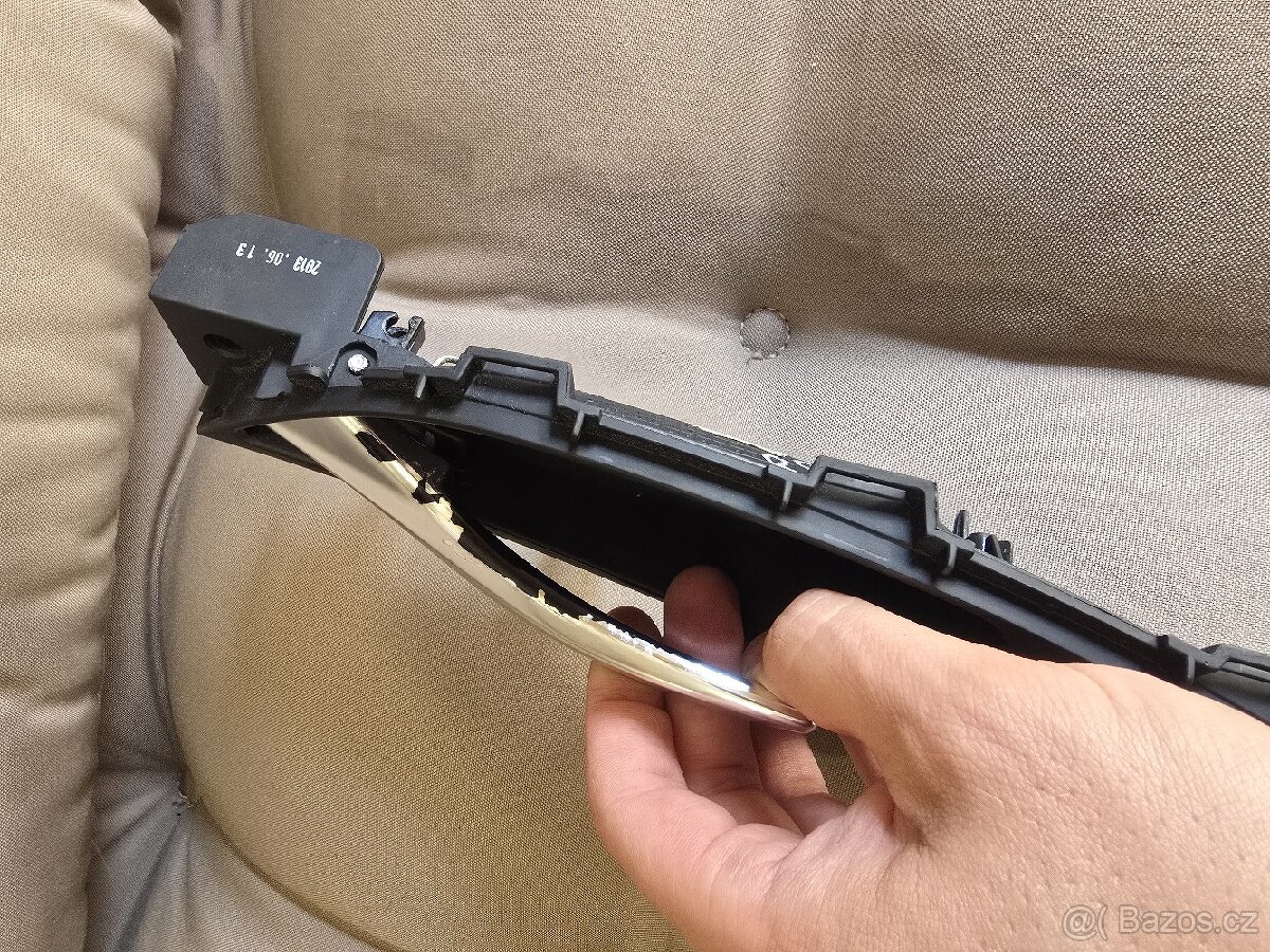 Kliká Hyundai i40 - 2