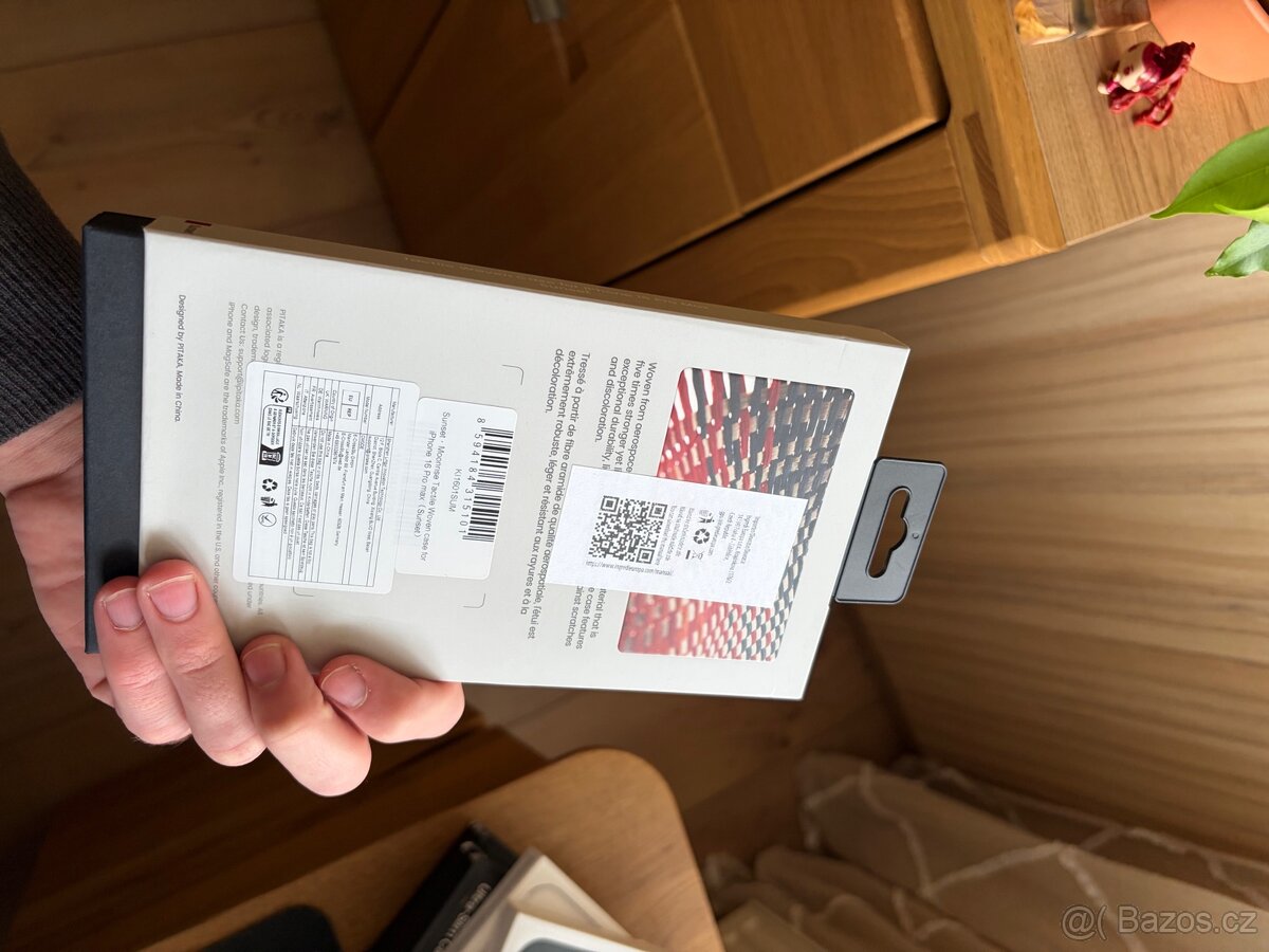 Pitaka Iphone 16 pro max - 2