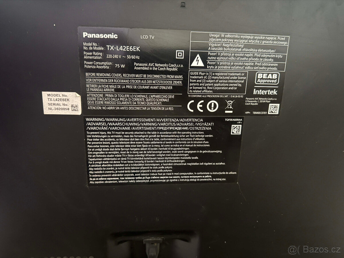 42" Panasonic TX-L42E6EK - 2