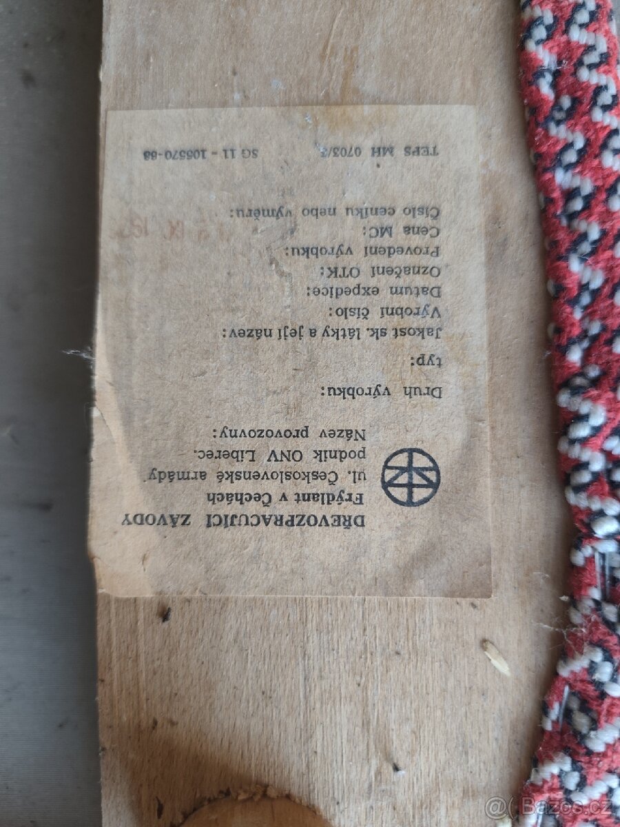 Židle - 2
