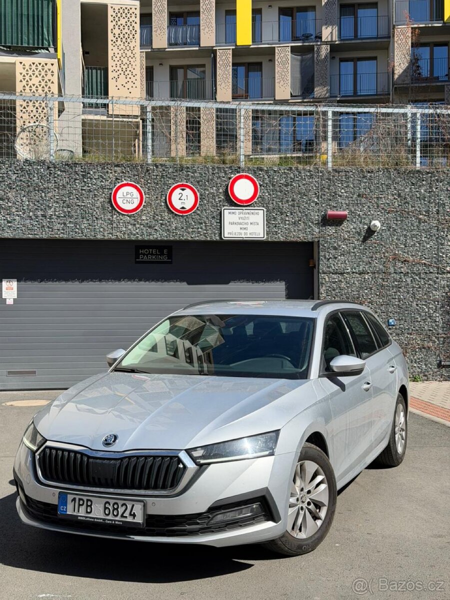 Skoda Octavia DSG 2022 - 2