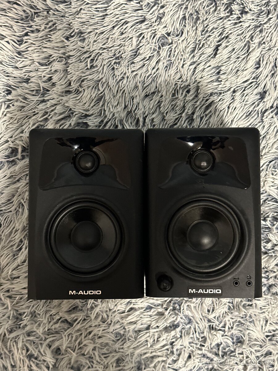 Studiové monitory - 2