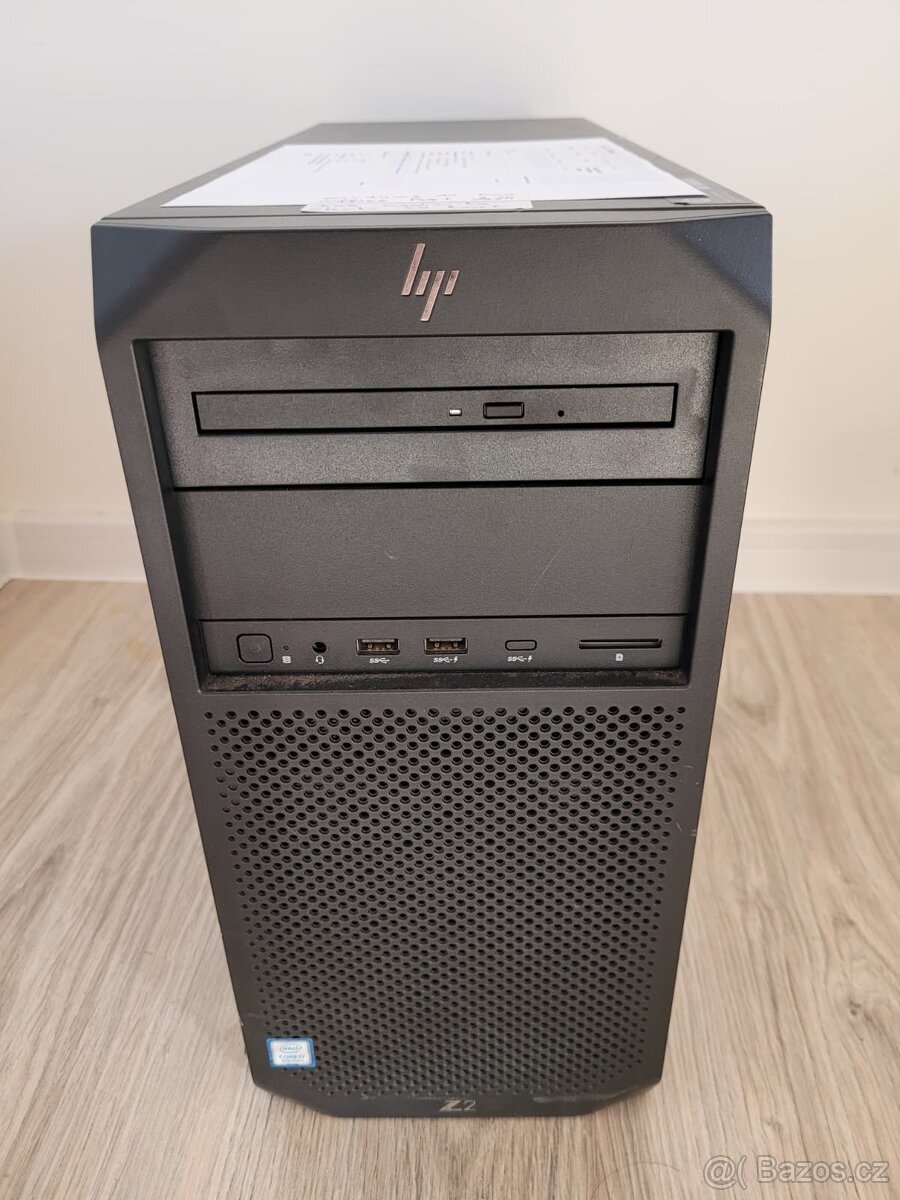 Pracovní stanice HP/Dell, notebooky a LCD monitory - 2