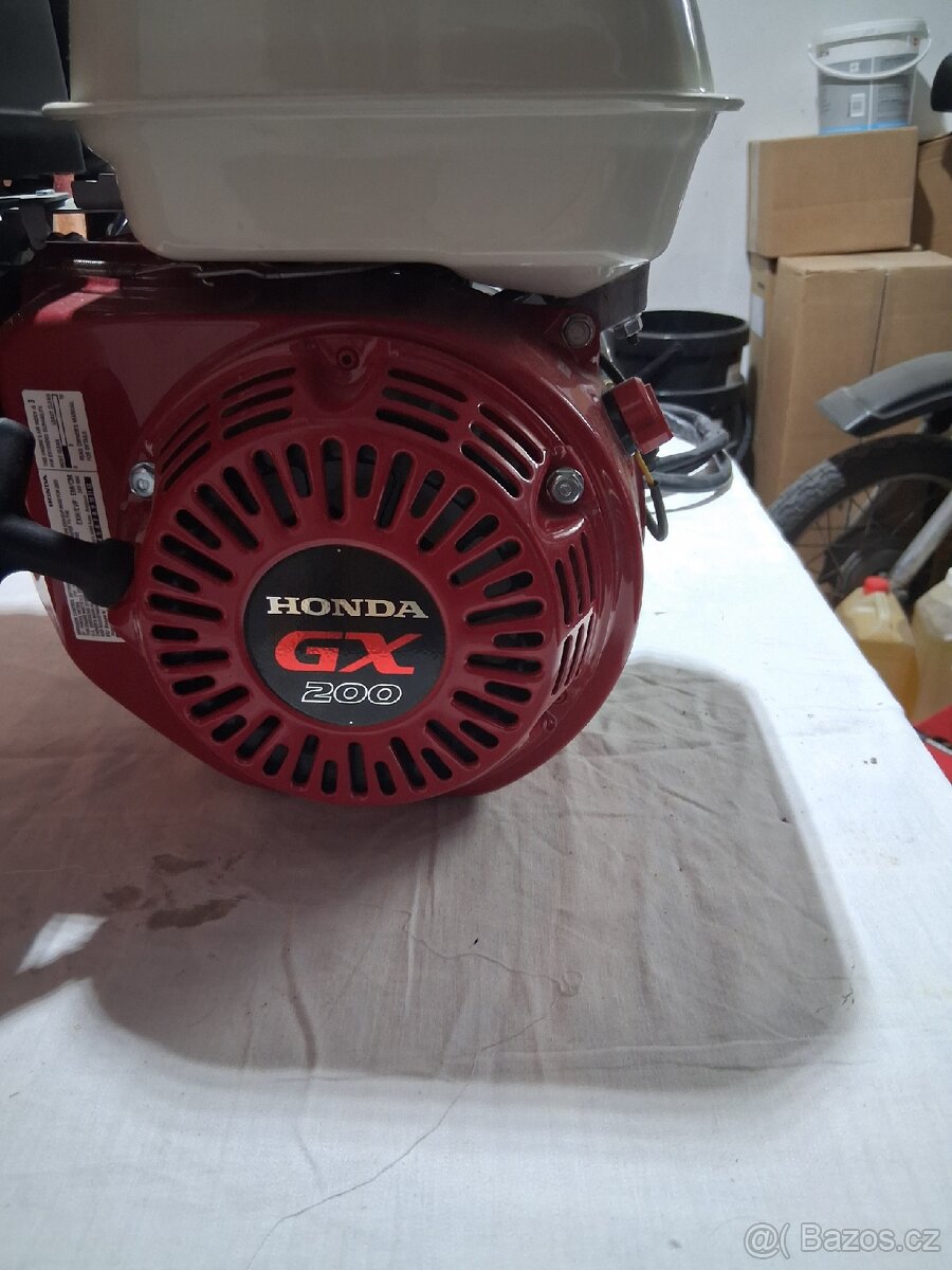 Motor Honda GX200 - 2