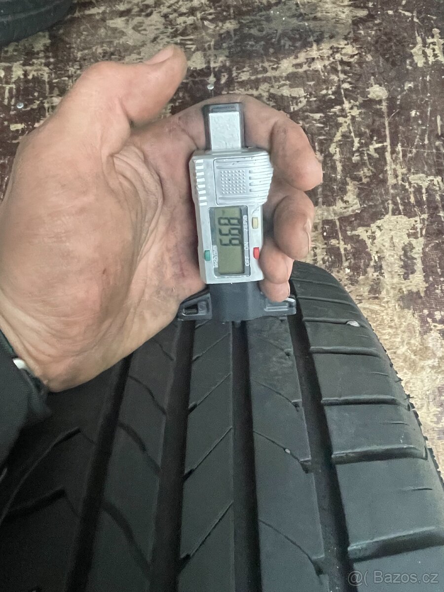 195/60/15 GoodYear dvě letní pneu - 2